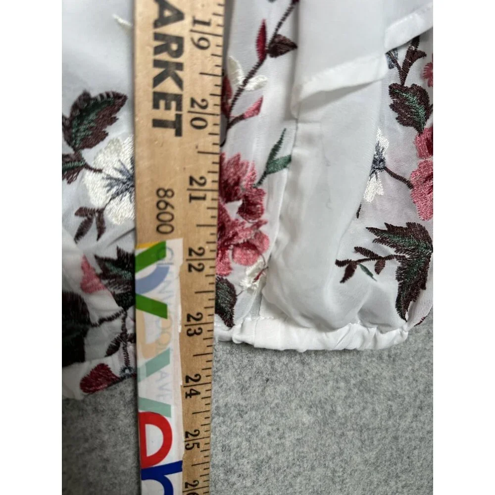 Lucky Brand XL Womens Top Sheer Embroidered Vneck White Floral Boho Cottage - Picture 10 of 16